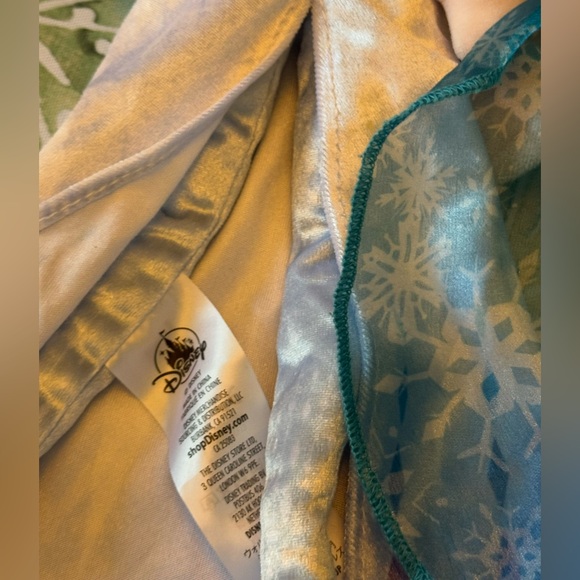 Disney Frozen Nightgowns and stuffy dolls Bundle - Picture 10 of 13